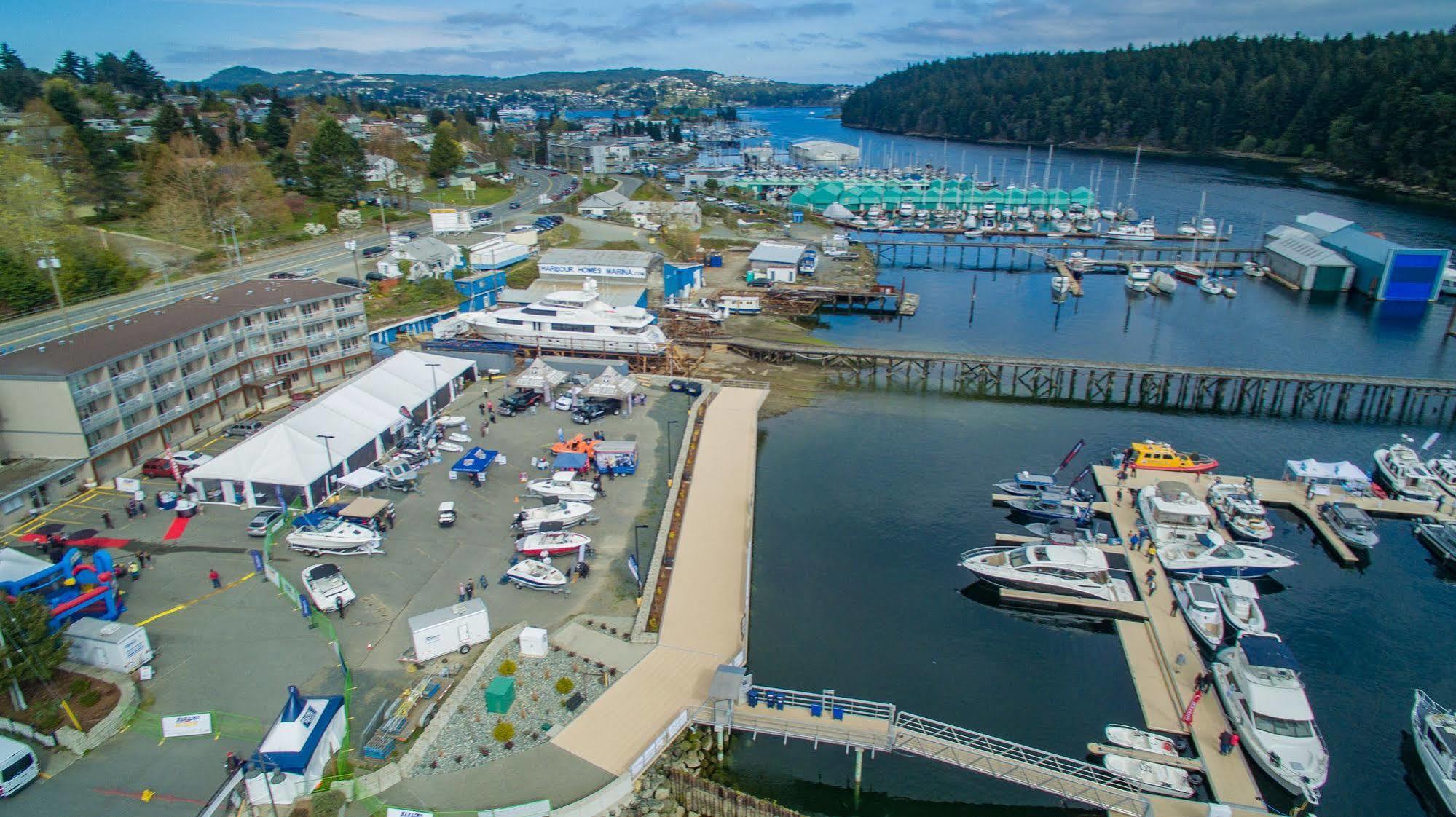 The Waterfront Suites And Marina Нанаймо Екстер'єр фото